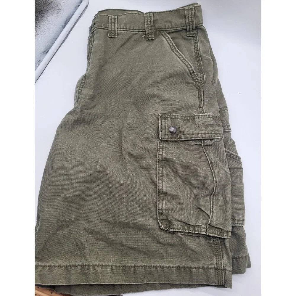 Carhartt Men's Relaxed Fit Cargo Work Shorts olive green canvas SZ 44 - Picture 8 of 9